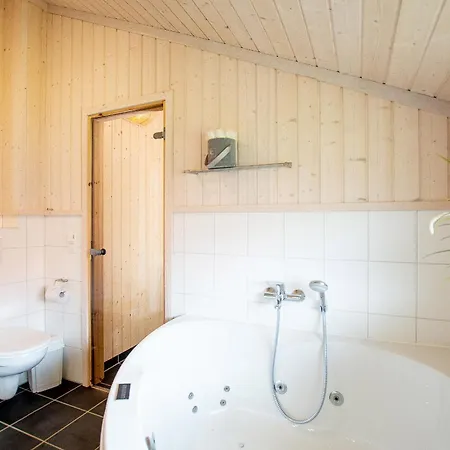 Vital Mit Sauna, Whirlpool Und Kamin Grossenbrode